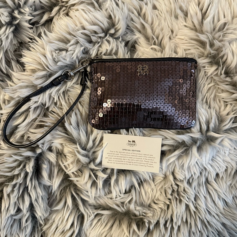 🔮 COACH MINI WRISTLET SPECIAL EDITION! 🔮